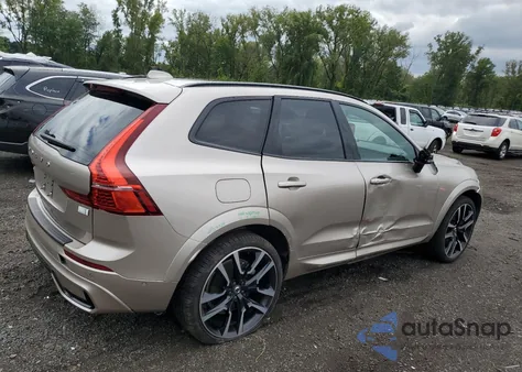 2023 Volvo Xc60 Ultimate z USA, uszkodzony, nr VIN YV4H60DXXP1273148